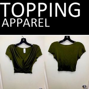 Topping Apparel V neck draped front crop top 💕